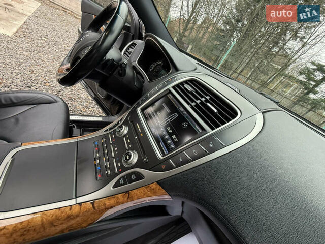 Черный Линкольн МКХ, объемом двигателя 3.7 л и пробегом 185 тыс. км за 16999 $, фото 39 на Automoto.ua