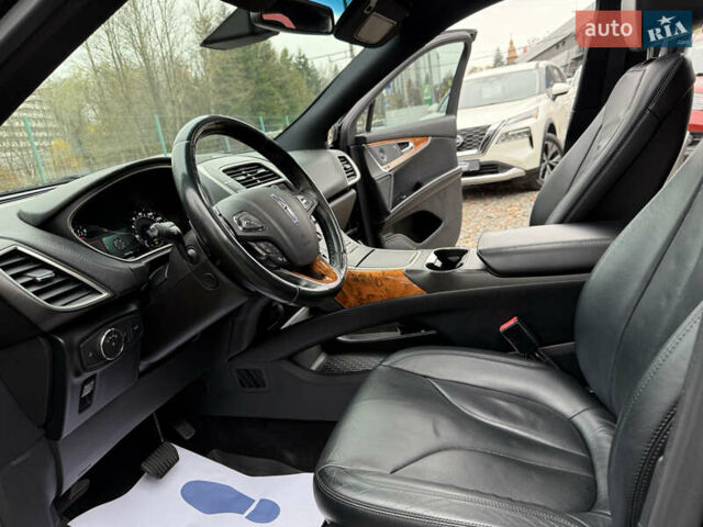 Черный Линкольн МКХ, объемом двигателя 3.7 л и пробегом 185 тыс. км за 16999 $, фото 16 на Automoto.ua