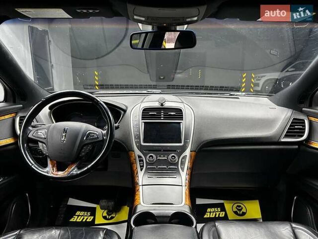 Черный Линкольн МКХ, объемом двигателя 3.73 л и пробегом 108 тыс. км за 22000 $, фото 6 на Automoto.ua