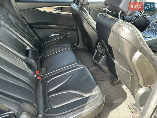 Чорний Лінкольн MKX, об'ємом двигуна 3.73 л та пробігом 180 тис. км за 16900 $, фото 21 на Automoto.ua