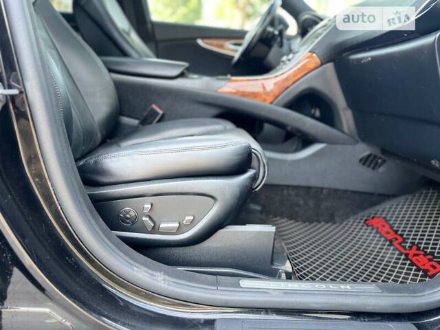 Чорний Лінкольн MKX, об'ємом двигуна 2.7 л та пробігом 151 тис. км за 17700 $, фото 37 на Automoto.ua