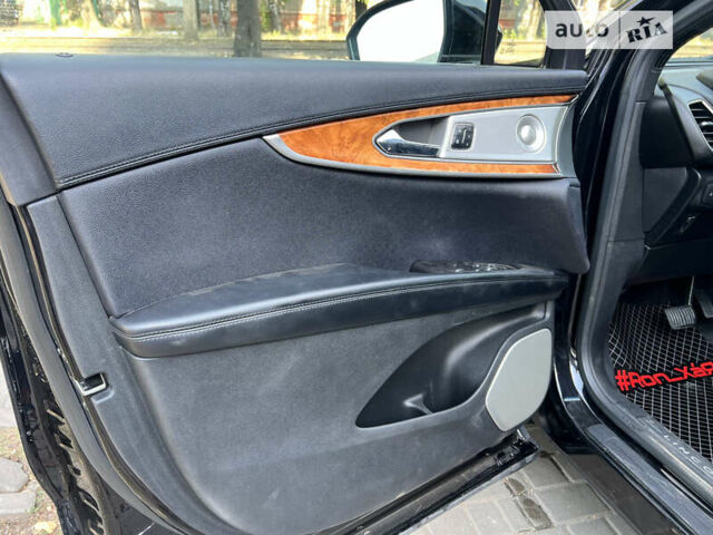 Чорний Лінкольн MKX, об'ємом двигуна 2.7 л та пробігом 151 тис. км за 17700 $, фото 16 на Automoto.ua