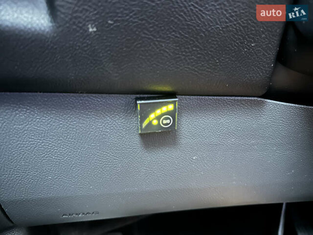 Чорний Лінкольн MKX, об'ємом двигуна 3.73 л та пробігом 180 тис. км за 16900 $, фото 17 на Automoto.ua