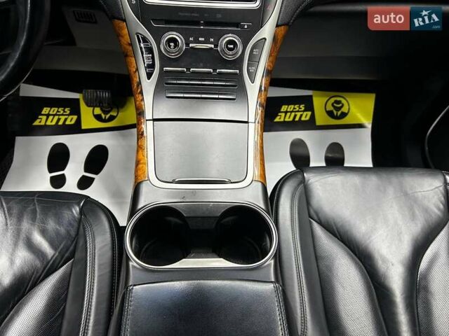 Черный Линкольн МКХ, объемом двигателя 3.73 л и пробегом 108 тыс. км за 22000 $, фото 10 на Automoto.ua