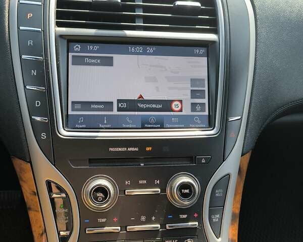 Чорний Лінкольн MKX, об'ємом двигуна 3.73 л та пробігом 108 тис. км за 22500 $, фото 15 на Automoto.ua