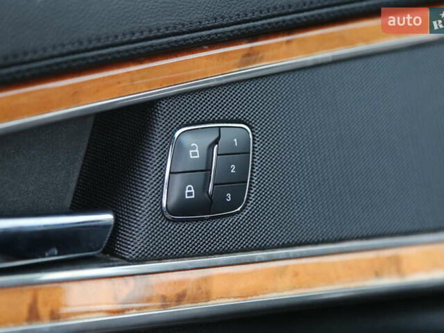 Черный Линкольн МКХ, объемом двигателя 3.73 л и пробегом 161 тыс. км за 18600 $, фото 23 на Automoto.ua