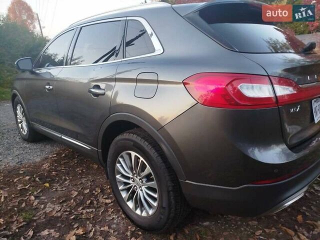 Чорний Лінкольн MKX, об'ємом двигуна 0 л та пробігом 162 тис. км за 17500 $, фото 5 на Automoto.ua