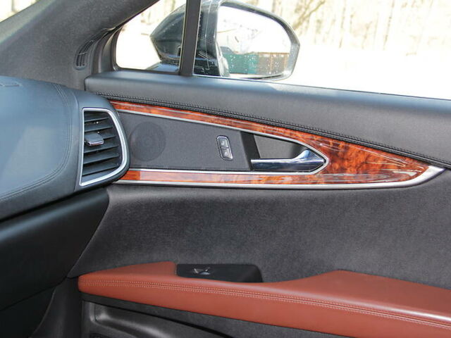 Чорний Лінкольн MKX, об'ємом двигуна 2.7 л та пробігом 55 тис. км за 22500 $, фото 57 на Automoto.ua