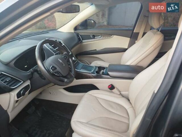 Чорний Лінкольн MKX, об'ємом двигуна 0 л та пробігом 162 тис. км за 17500 $, фото 19 на Automoto.ua