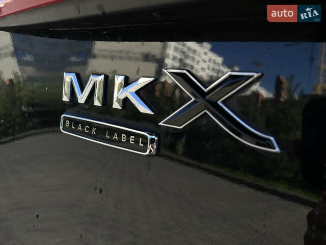 Черный Линкольн МКХ, объемом двигателя 2.69 л и пробегом 55 тыс. км за 20500 $, фото 14 на Automoto.ua