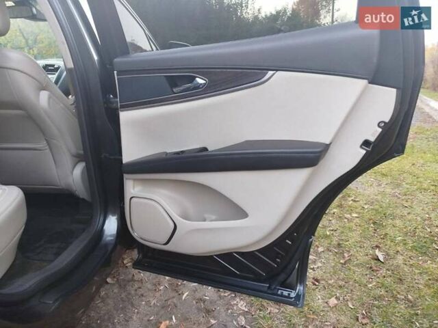 Чорний Лінкольн MKX, об'ємом двигуна 0 л та пробігом 162 тис. км за 17500 $, фото 22 на Automoto.ua