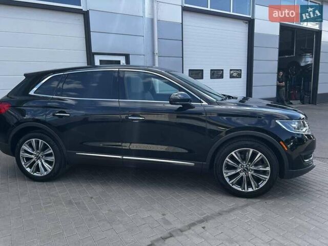 Черный Линкольн МКХ, объемом двигателя 0 л и пробегом 100 тыс. км за 16400 $, фото 1 на Automoto.ua