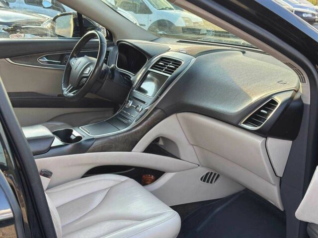 Чорний Лінкольн MKX, об'ємом двигуна 3.7 л та пробігом 133 тис. км за 21700 $, фото 5 на Automoto.ua
