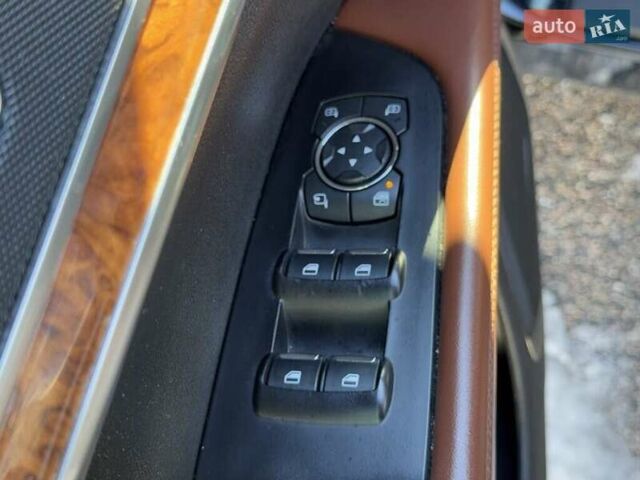 Черный Линкольн МКХ, объемом двигателя 3.73 л и пробегом 63 тыс. км за 3000 $, фото 26 на Automoto.ua