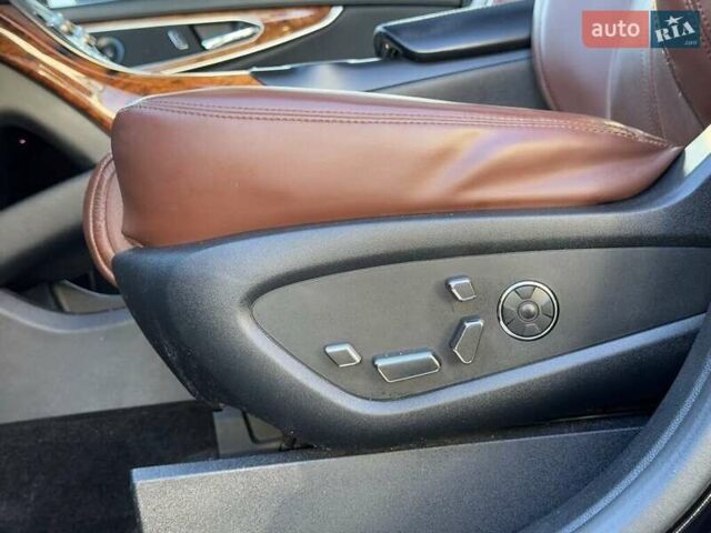 Черный Линкольн МКХ, объемом двигателя 3.73 л и пробегом 63 тыс. км за 3000 $, фото 18 на Automoto.ua