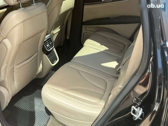 Черный Линкольн МКХ, объемом двигателя 3.7 л и пробегом 171 тыс. км за 20900 $, фото 12 на Automoto.ua