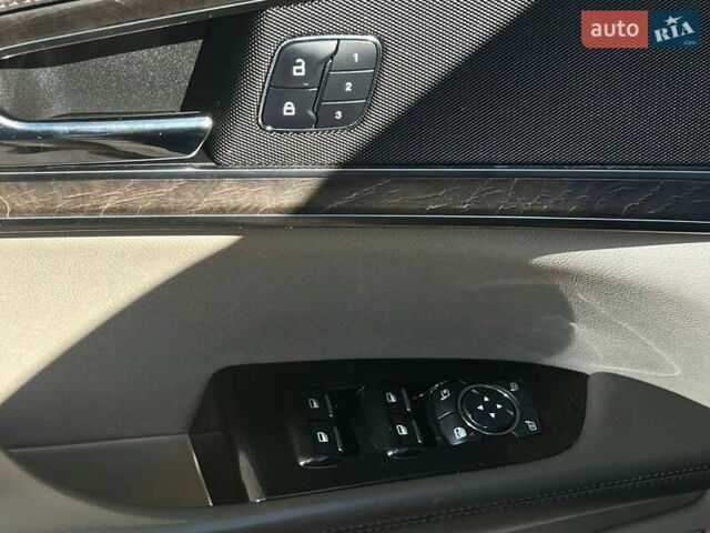 Линкольн МКХ 2018 в Киеве на Automoto.ua Черный Линкольн МКХ, объемом двигателя 3.7 л и пробегом 171 тыс. км за 19500 $, фото 12 на Automoto.ua