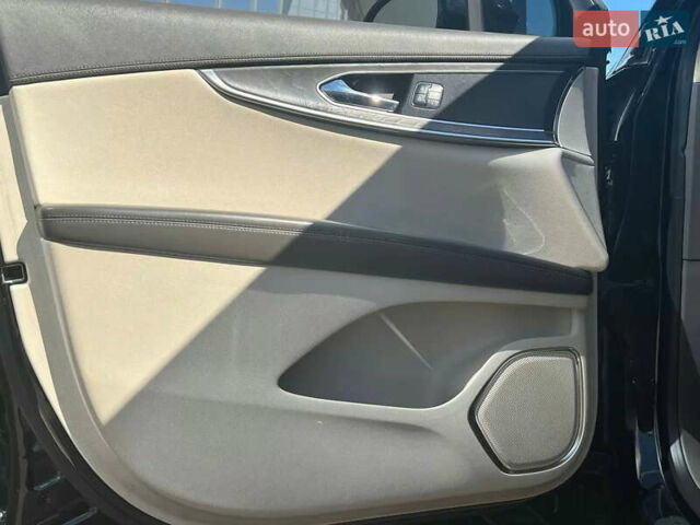 Линкольн МКХ 2018 в Киеве на Automoto.ua Черный Линкольн МКХ, объемом двигателя 3.7 л и пробегом 171 тыс. км за 19500 $, фото 11 на Automoto.ua