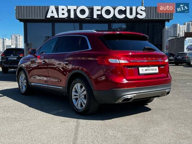 Красный Линкольн МКХ, объемом двигателя 2.69 л и пробегом 125 тыс. км за 14990 $, фото 4 на Automoto.ua