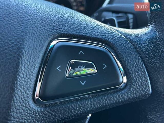 Червоний Лінкольн MKX, об'ємом двигуна 2.69 л та пробігом 122 тис. км за 15490 $, фото 19 на Automoto.ua