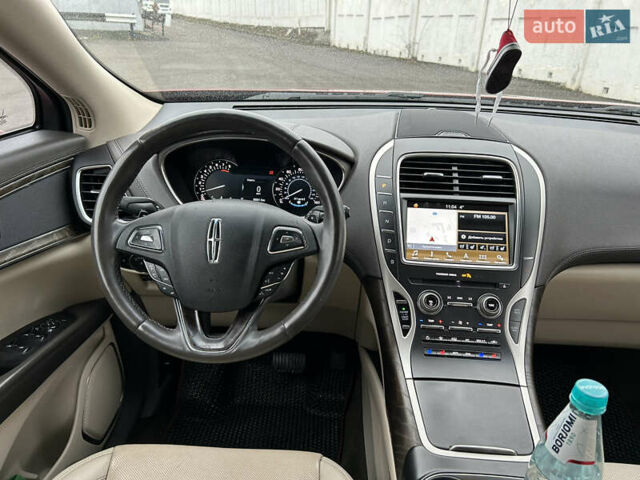 Червоний Лінкольн MKX, об'ємом двигуна 3.7 л та пробігом 69 тис. км за 22400 $, фото 119 на Automoto.ua