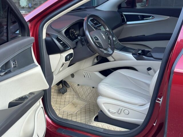 Красный Линкольн МКХ, объемом двигателя 2.7 л и пробегом 167 тыс. км за 16900 $, фото 18 на Automoto.ua