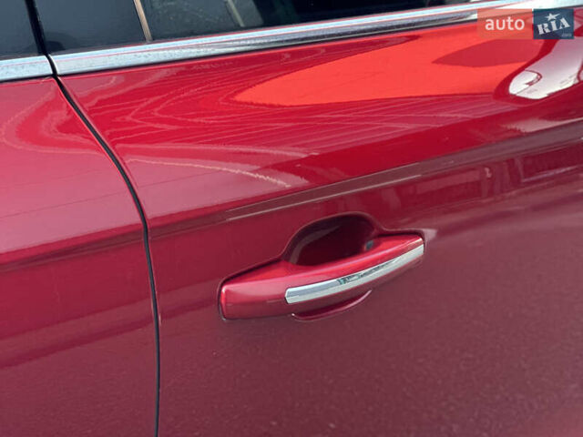 Красный Линкольн МКХ, объемом двигателя 2.69 л и пробегом 167 тыс. км за 16900 $, фото 18 на Automoto.ua