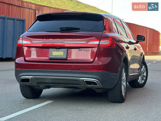 Красный Линкольн МКХ, объемом двигателя 2.69 л и пробегом 167 тыс. км за 16900 $, фото 16 на Automoto.ua