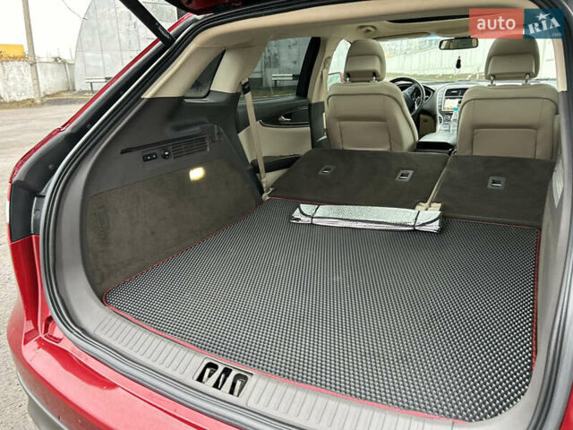 Червоний Лінкольн MKX, об'ємом двигуна 3.7 л та пробігом 69 тис. км за 22400 $, фото 93 на Automoto.ua