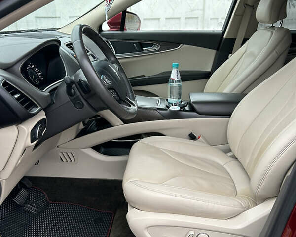 Червоний Лінкольн MKX, об'ємом двигуна 3.7 л та пробігом 69 тис. км за 22400 $, фото 11 на Automoto.ua