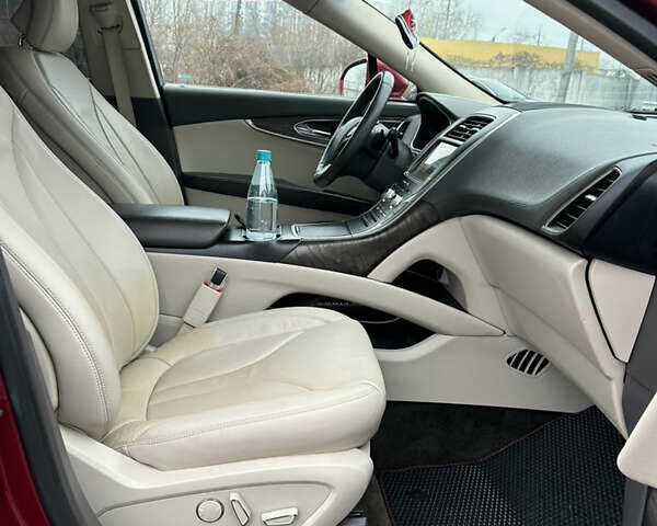 Червоний Лінкольн MKX, об'ємом двигуна 3.7 л та пробігом 69 тис. км за 22400 $, фото 53 на Automoto.ua