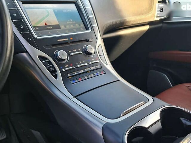 Лінкольн MKX, об'ємом двигуна 0 л та пробігом 92 тис. км за 25999 $, фото 13 на Automoto.ua