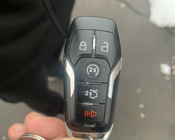 Лінкольн MKX, об'ємом двигуна 2.7 л та пробігом 132 тис. км за 27000 $, фото 29 на Automoto.ua