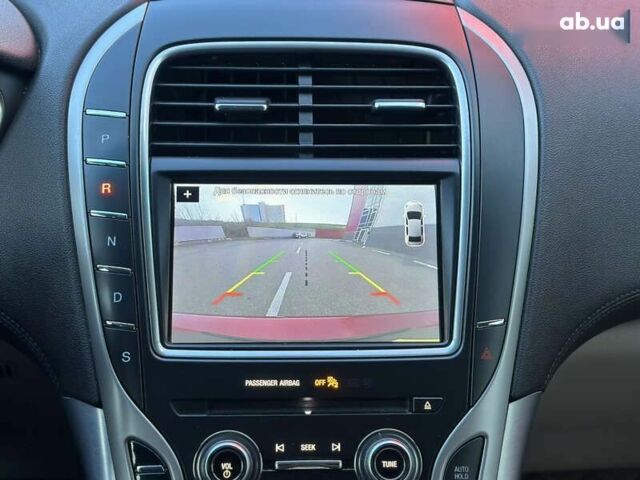 Лінкольн MKX, об'ємом двигуна 2.7 л та пробігом 167 тис. км за 16400 $, фото 27 на Automoto.ua