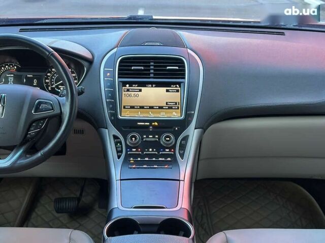 Лінкольн MKX, об'ємом двигуна 2.7 л та пробігом 167 тис. км за 16400 $, фото 22 на Automoto.ua