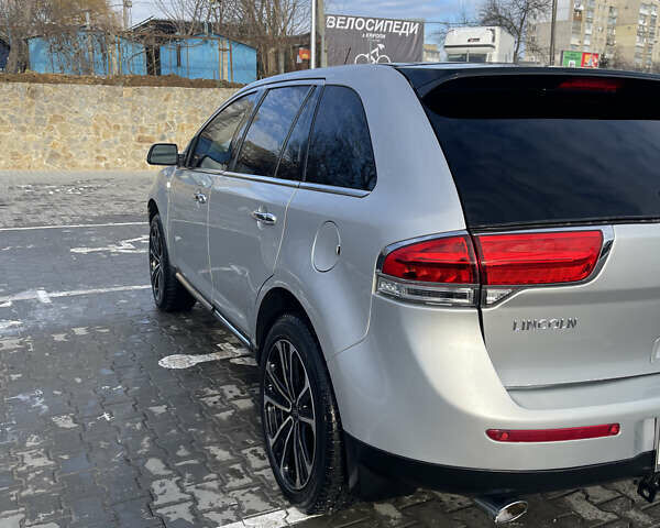 Серый Линкольн МКХ, объемом двигателя 3.73 л и пробегом 264 тыс. км за 8888 $, фото 7 на Automoto.ua