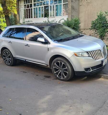 Серый Линкольн МКХ, объемом двигателя 3.73 л и пробегом 264 тыс. км за 8888 $, фото 13 на Automoto.ua