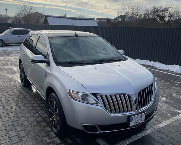Серый Линкольн МКХ, объемом двигателя 3.73 л и пробегом 264 тыс. км за 8888 $, фото 6 на Automoto.ua
