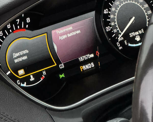 Серый Линкольн МКХ, объемом двигателя 2.69 л и пробегом 187 тыс. км за 19100 $, фото 16 на Automoto.ua