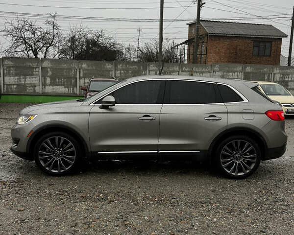 Серый Линкольн МКХ, объемом двигателя 2.69 л и пробегом 187 тыс. км за 19100 $, фото 3 на Automoto.ua