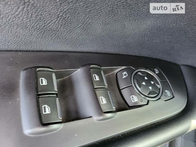 Сірий Лінкольн MKX, об'ємом двигуна 3.7 л та пробігом 120 тис. км за 20800 $, фото 39 на Automoto.ua