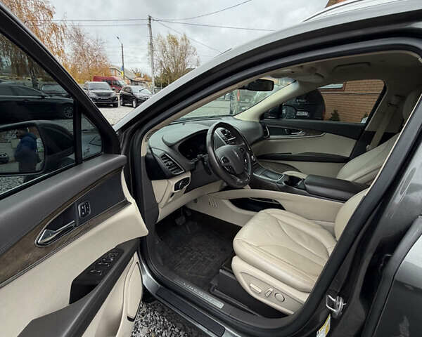 Серый Линкольн МКХ, объемом двигателя 2.7 л и пробегом 160 тыс. км за 16500 $, фото 8 на Automoto.ua