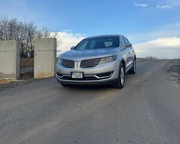 Серый Линкольн МКХ, объемом двигателя 3.73 л и пробегом 113 тыс. км за 21000 $, фото 2 на Automoto.ua