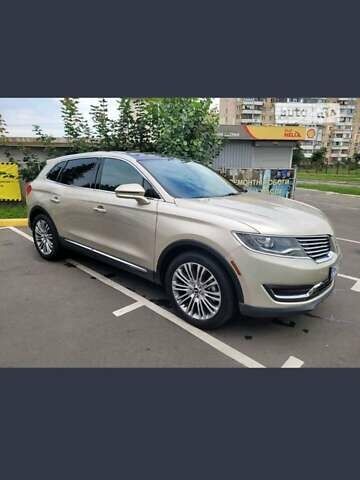 Серый Линкольн МКХ, объемом двигателя 3.73 л и пробегом 10 тыс. км за 16000 $, фото 18 на Automoto.ua