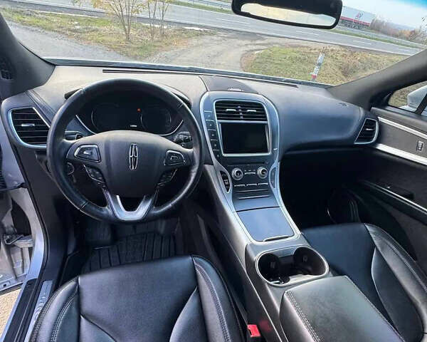 Серый Линкольн МКХ, объемом двигателя 3.73 л и пробегом 113 тыс. км за 21000 $, фото 9 на Automoto.ua