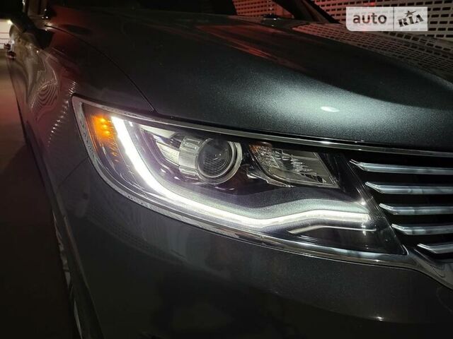 Сірий Лінкольн MKX, об'ємом двигуна 3.7 л та пробігом 120 тис. км за 20800 $, фото 16 на Automoto.ua