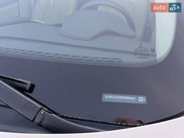 Белый Линкольн МКЗ, объемом двигателя 2 л и пробегом 141 тыс. км за 12400 $, фото 15 на Automoto.ua