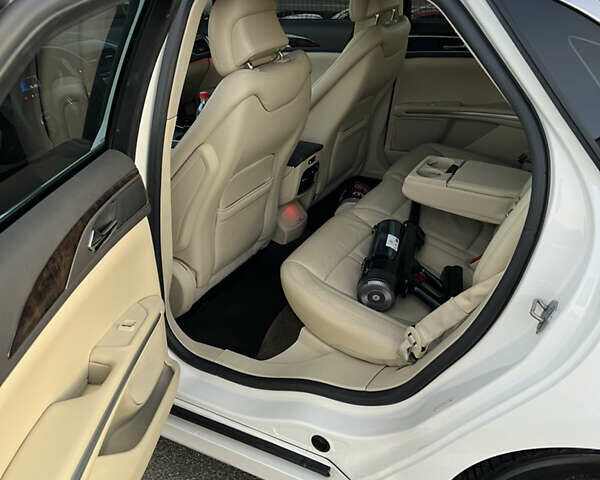 Белый Линкольн МКЗ, объемом двигателя 2 л и пробегом 141 тыс. км за 12400 $, фото 19 на Automoto.ua