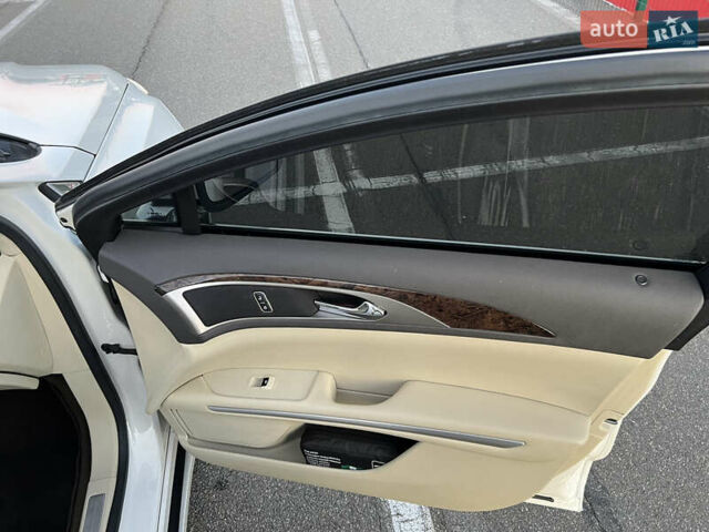 Белый Линкольн МКЗ, объемом двигателя 2 л и пробегом 141 тыс. км за 12400 $, фото 30 на Automoto.ua