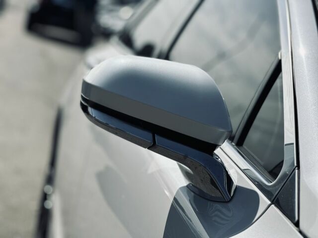 Белый Линкольн МКЗ, объемом двигателя 2 л и пробегом 162 тыс. км за 9499 $, фото 8 на Automoto.ua